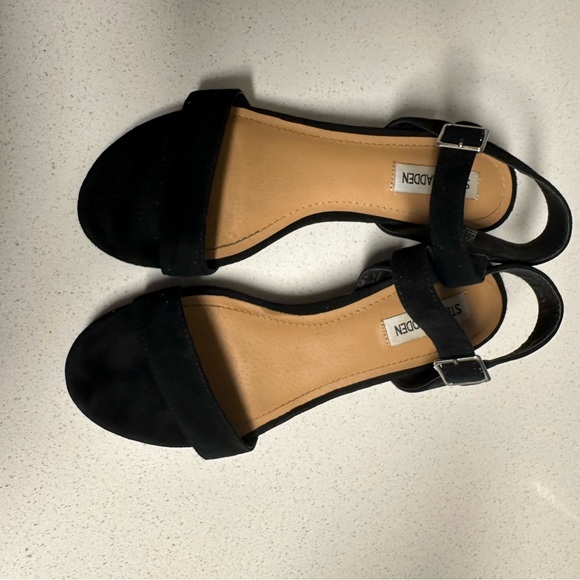 Steve Madden Black Pearl Heel - Picture 4 of 7